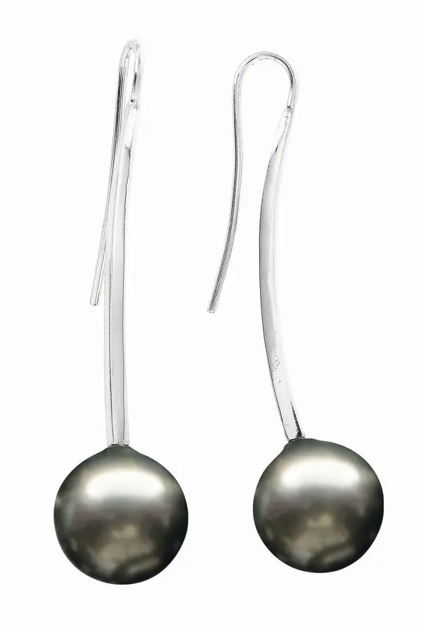 Artikelbild 1 des Artikels “Ohrringe „Haken mit dunkler Perle“ aus 925 Silber mit Perlen “
