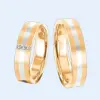 Artikelbild 1 des Artikels “Trauring „Mattstreifen mit Brillanten“ aus 585 Bicolor-Gold mit Brillanten “