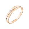 Artikelbild 1 des Artikels “Trauring „Mit Weißgoldstreifen und Stein“ aus 585 Bicolor-Gold mit Brillanten “