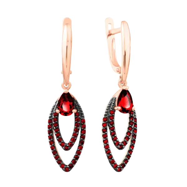 Artikelbild des Artikels “Ohrringe „Doppelte Navette aus Steinen“ aus 585 Rotgold mit Zirkonia und Granat “