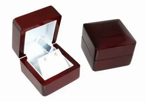 Artikelbild des Artikels “Schmuck Etui, Schmuck Etui, Geschenkkästchen für Ring “