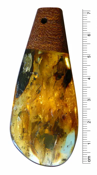 Product image 2 of the product “Pendant “Drop with Wood” with Amber ”