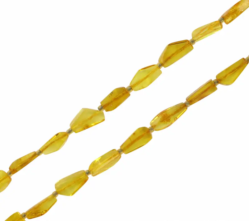 Product image 2 of the product “Chain “Yellow Olive Beads” with Amber ”