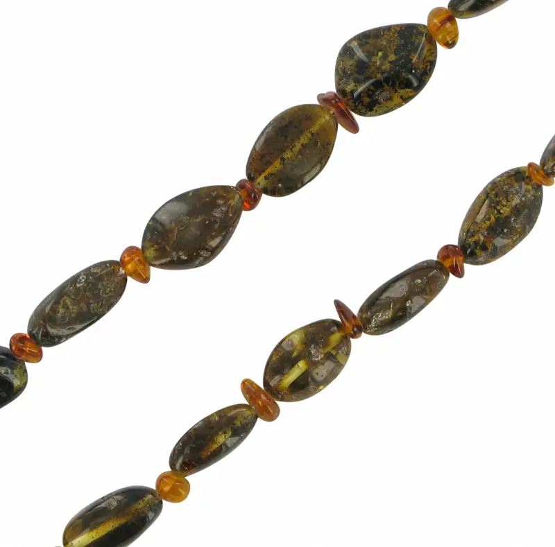 Product image 2 of the product “Chain “Green Olive Beads” with Amber ”