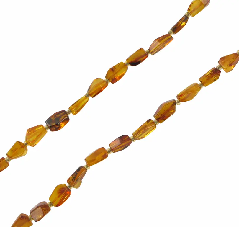 Product image 2 of the product “Chain “Cognac Chips” with Amber ”